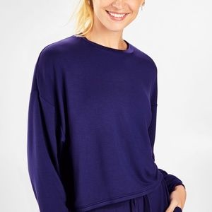 Fabletics Long Sleeve Cropped Crewneck Top